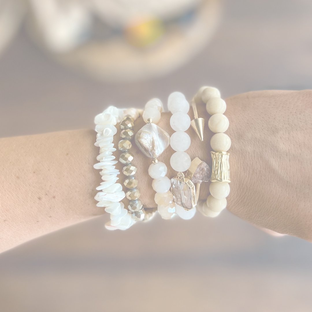 Bracelets – The Vintage Belle